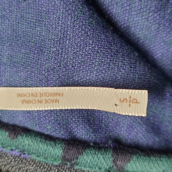 Dress - Picture 3 of 4